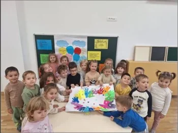 Весело, среќно и здраво дете 07-10-2025 - слика 1