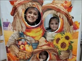 Есенски базар 5 27 11 2025