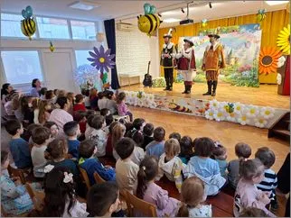 Театарска претстава Трите мачки 06 04 2026